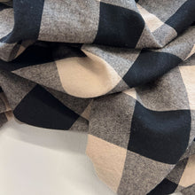 Load image into Gallery viewer, Big Scale Yarn Dyed Gingham Cotton - Black
