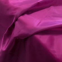 Load image into Gallery viewer, Polysheen Lining Deadstock - Mauve
